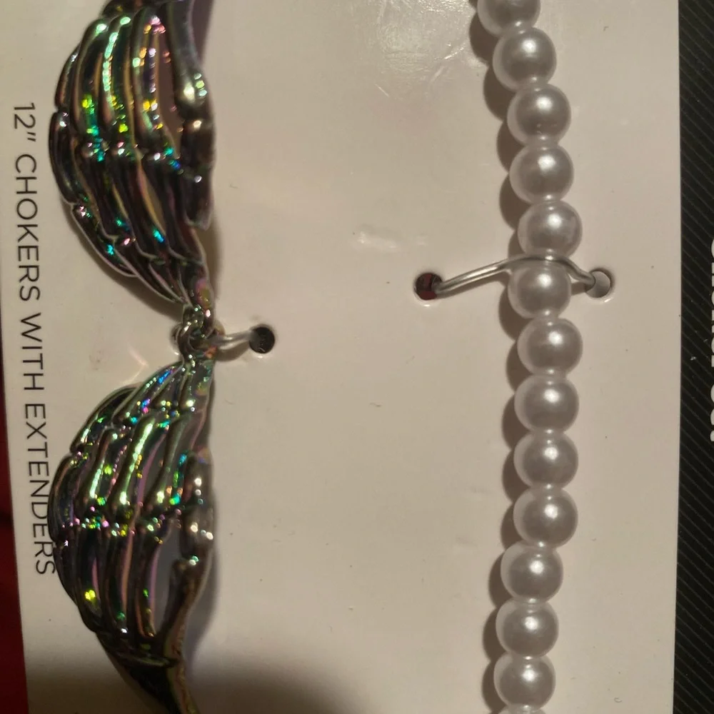 Beautiful pear and silver choker set. - Picture 2 of 3